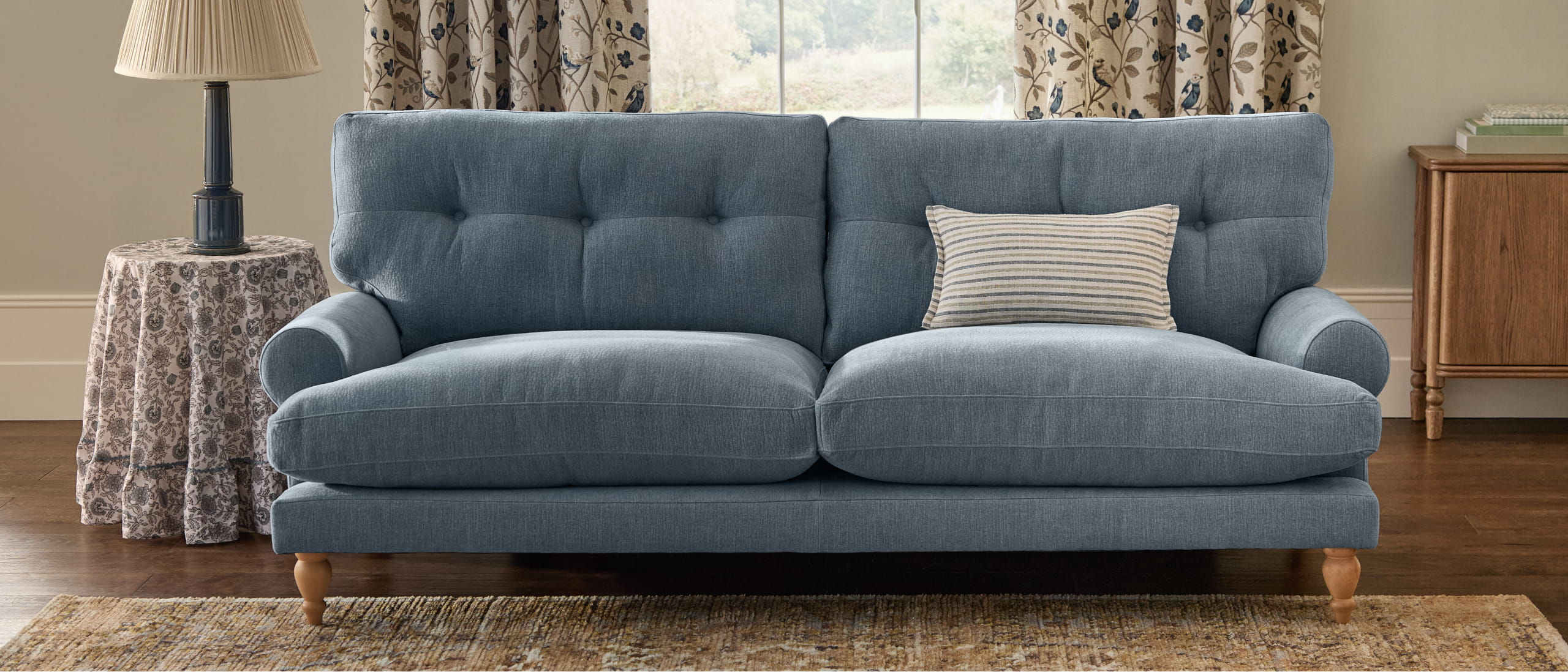 erin button back deep relaxed sit