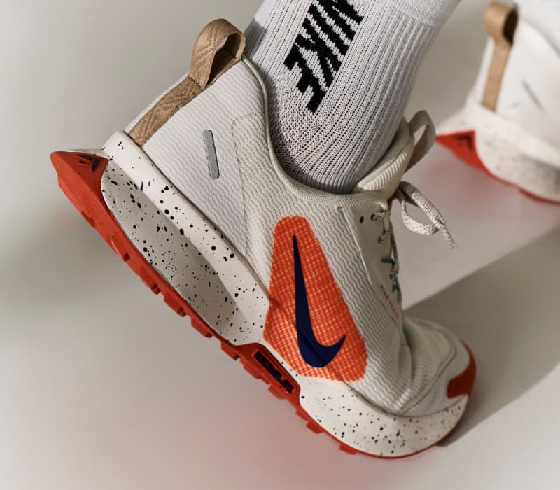 NIKE JUNIPER