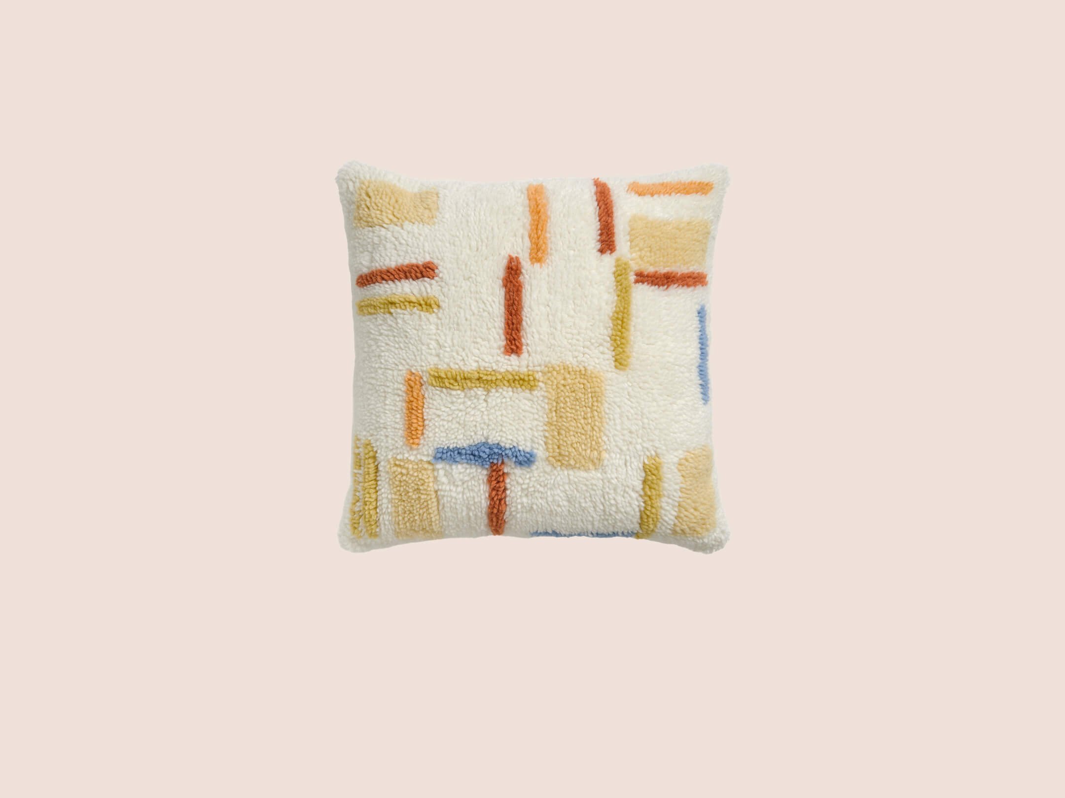 Max tufted cushion