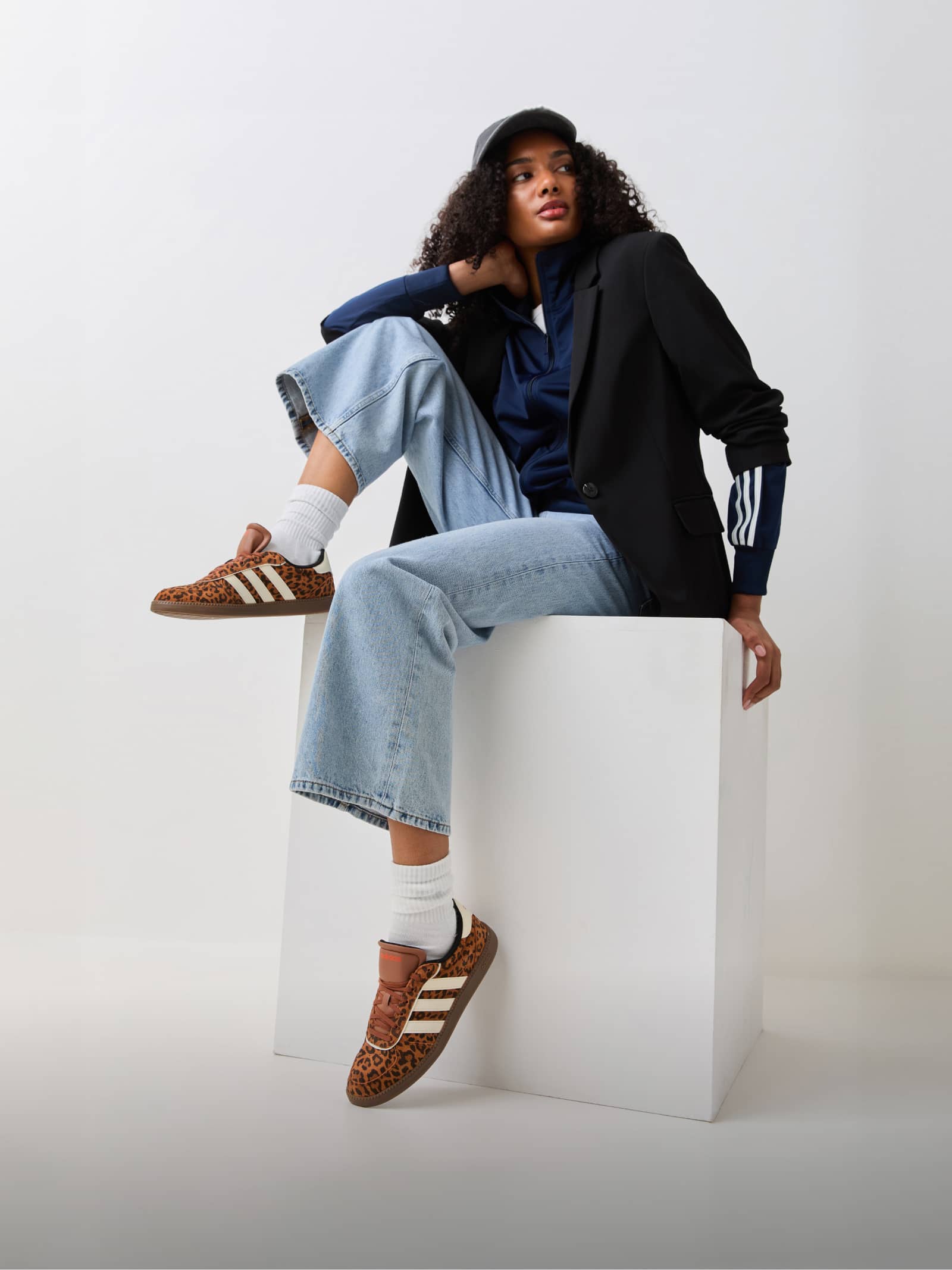 black nike trainers outfit